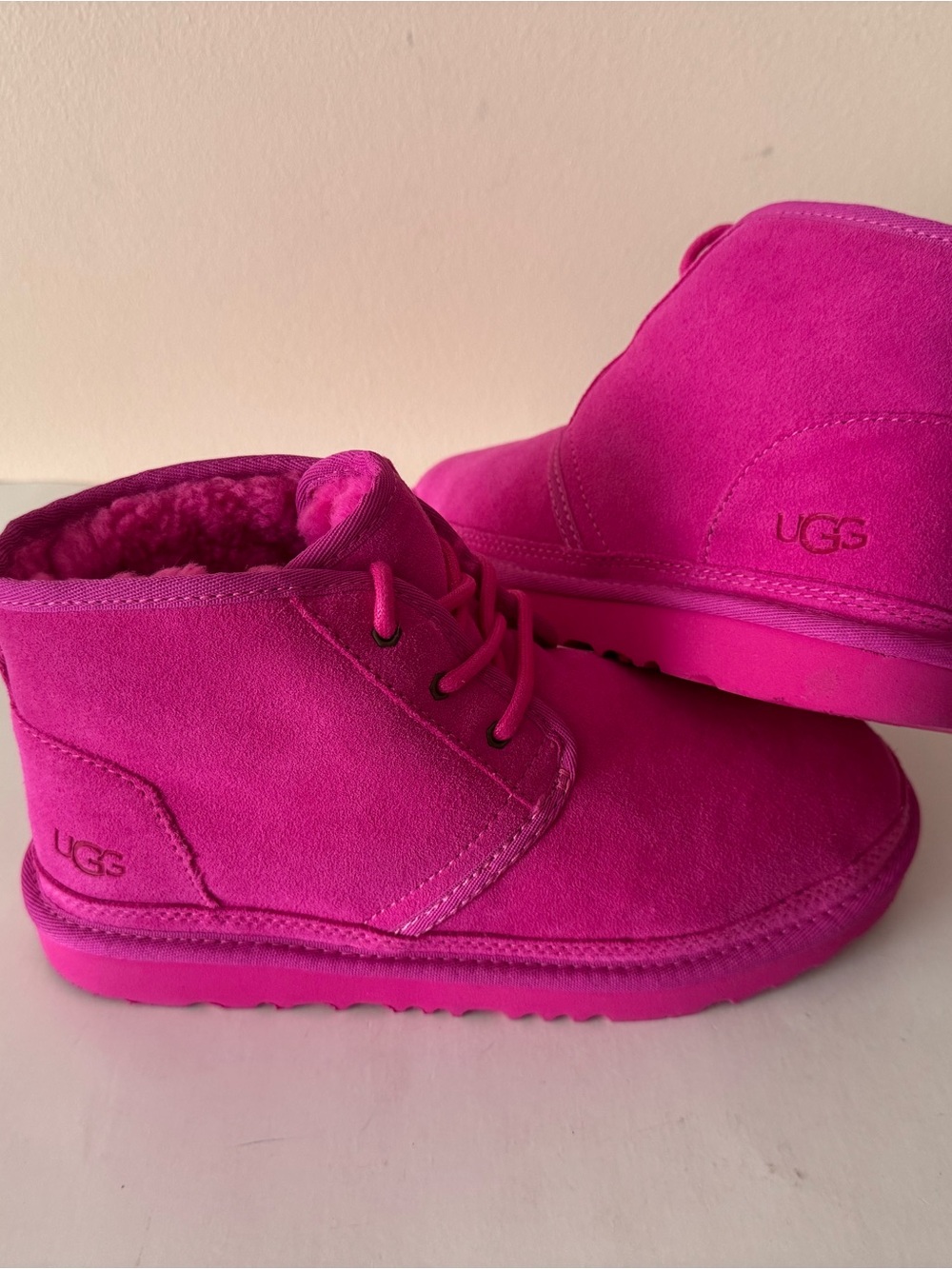 UGG Neumel Vibrant Pink Suede Ankle Boot. Size: 8